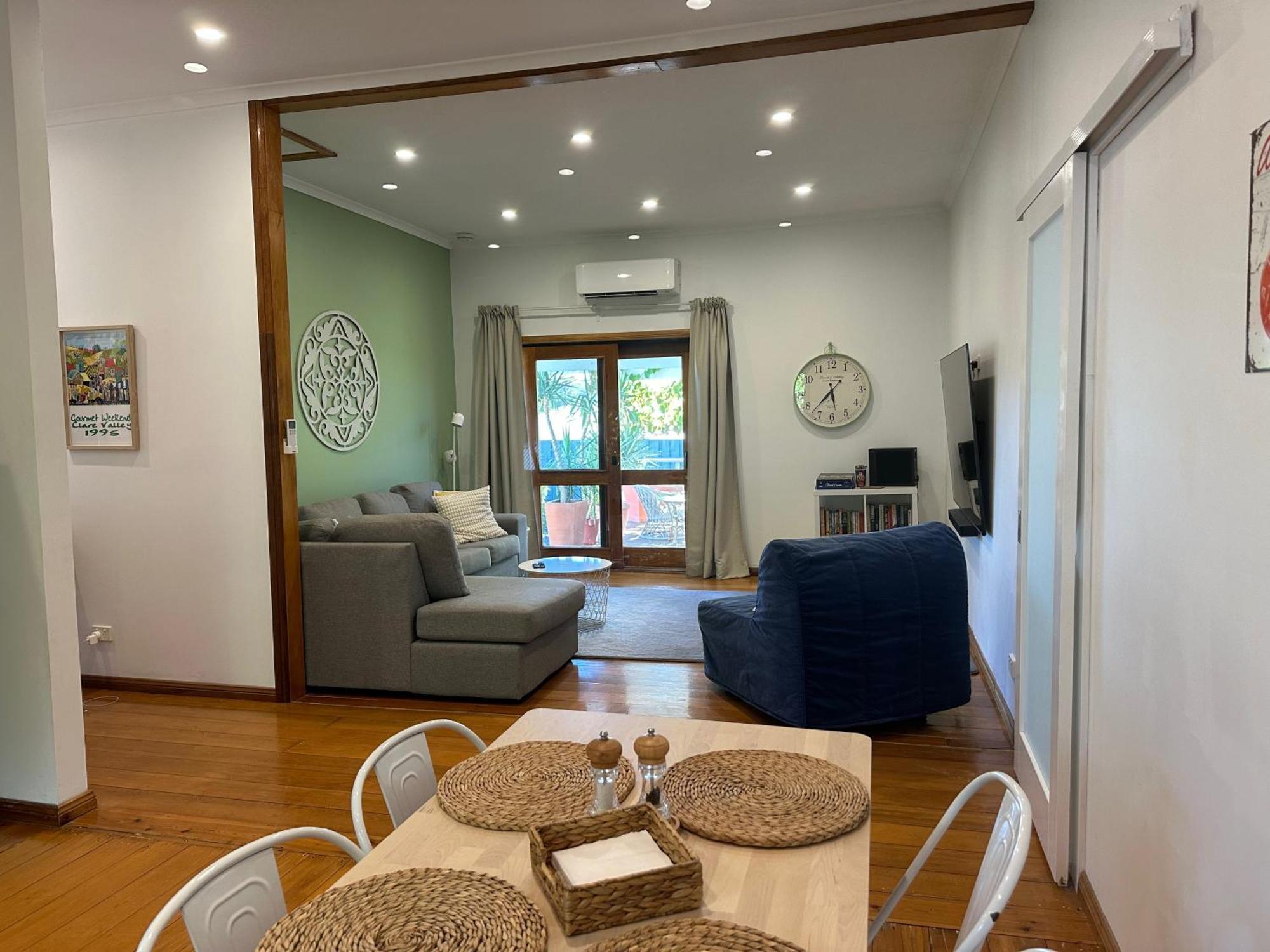 Jack'S House 2 B&B In Mill Street Clare Εξωτερικό φωτογραφία